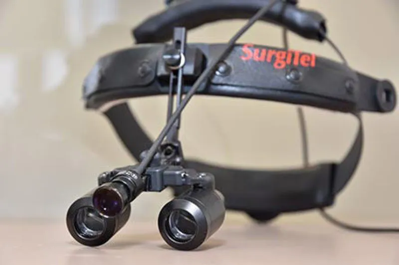 高倍率拡大鏡＆ハイインテンシティライト